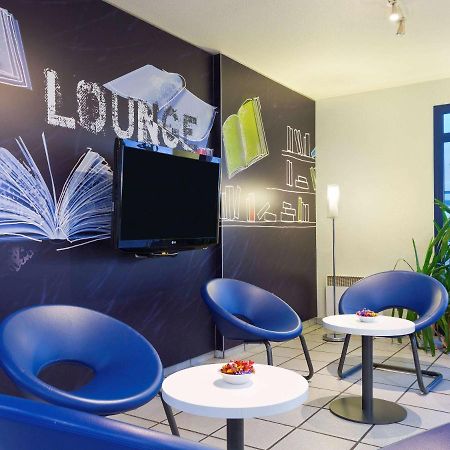 Ibis Budget Chilly-Mazarin Les Champarts Exterior photo