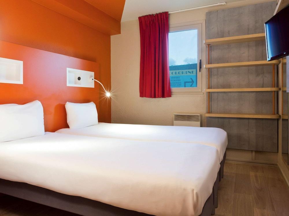 Ibis Budget Chilly-Mazarin Les Champarts Exterior photo