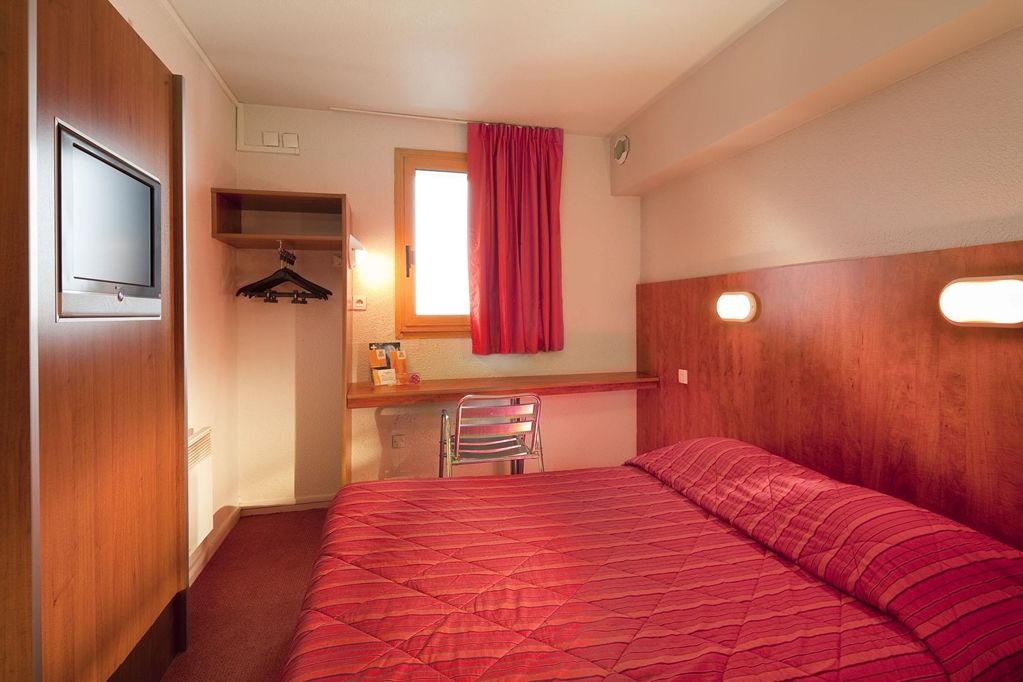 Ibis Budget Chilly-Mazarin Les Champarts Room photo