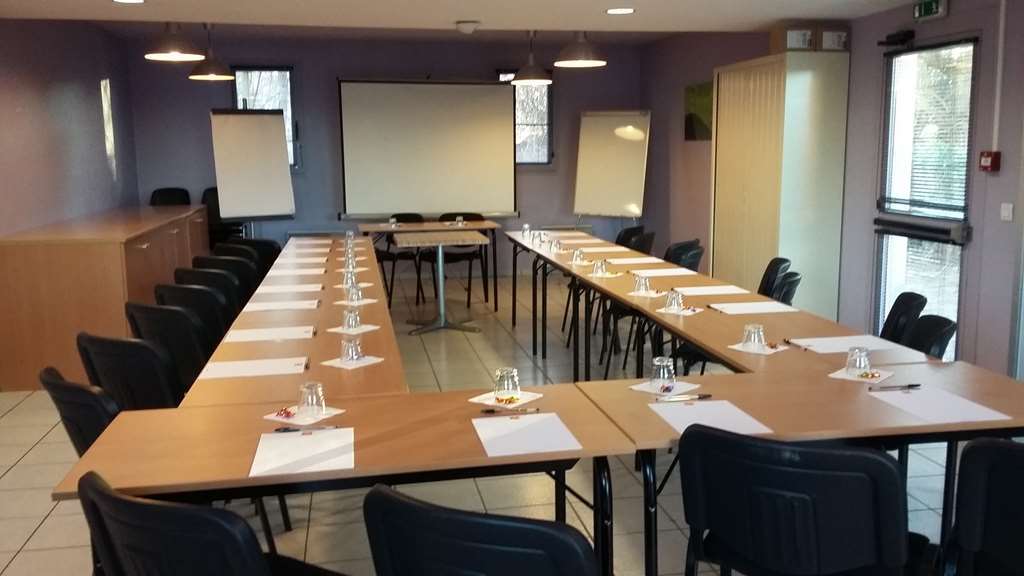 Ibis Budget Chilly-Mazarin Les Champarts Facilities photo