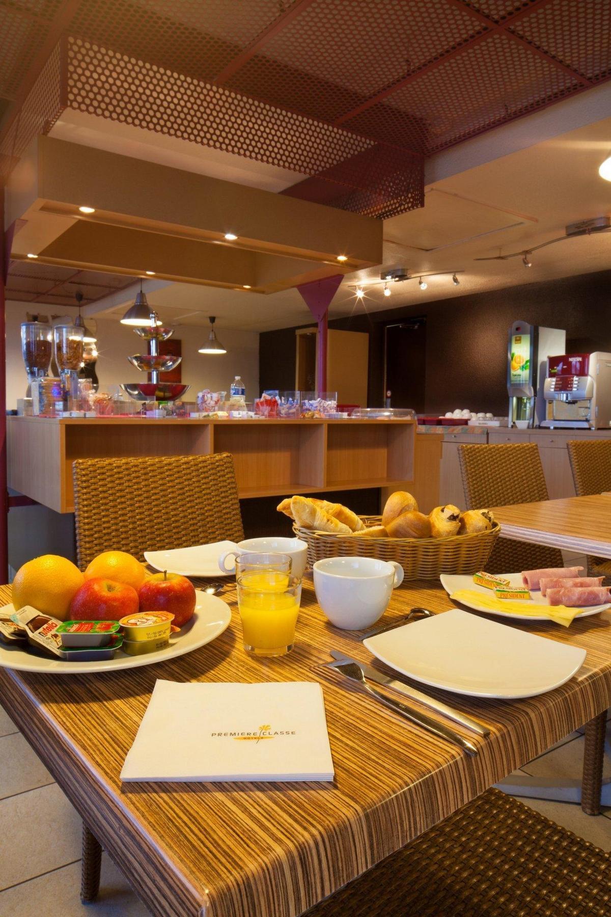 Ibis Budget Chilly-Mazarin Les Champarts Exterior photo