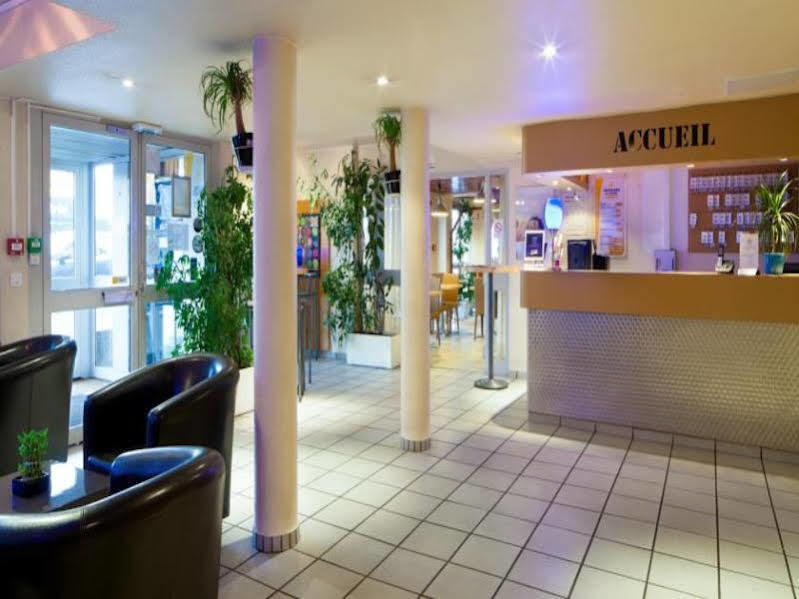 Ibis Budget Chilly-Mazarin Les Champarts Exterior photo